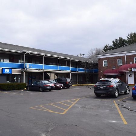 Framingham Inn Exterior foto